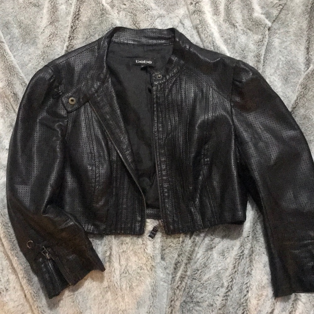 Bebe crop leather jacket